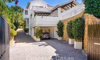 Villa de lujo de estilo contemporáneo andaluz en venta en un entorno de golf en Nueva Andalucia, Marbella 59981 