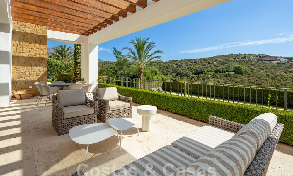 Villa de lujo modernista en venta, en un prestigioso campo de golf de la Costa del Sol 59900