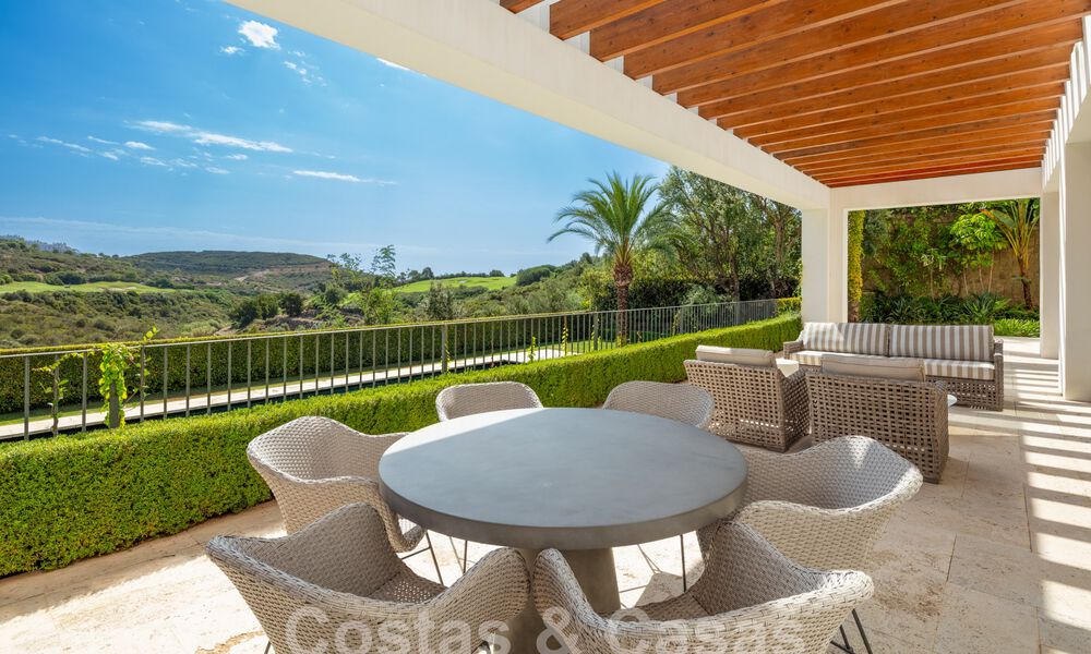 Villa de lujo modernista en venta, en un prestigioso campo de golf de la Costa del Sol 59901