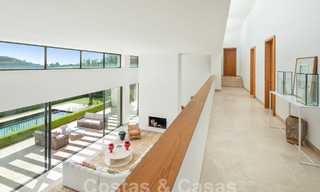 Villa de lujo modernista en venta, en un prestigioso campo de golf de la Costa del Sol 59910 