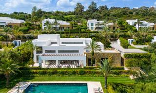 Villa de lujo modernista en venta, en un prestigioso campo de golf de la Costa del Sol 59916 