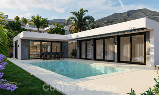 Villas ecológicas de nueva construcción en venta con vistas panorámicas al mar en Mijas, Costa del Sol 60064 