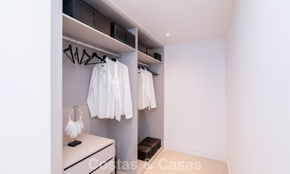 Exclusiva promoción de nuevos apartamentos en primera línea de golf en venta en San Roque, Costa del Sol 60271