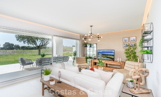Exclusiva promoción de nuevos apartamentos en primera línea de golf en venta en San Roque, Costa del Sol 60273 