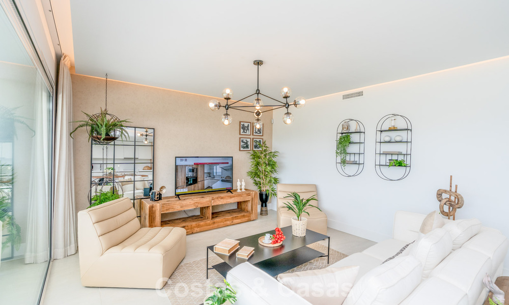 Exclusiva promoción de nuevos apartamentos en primera línea de golf en venta en San Roque, Costa del Sol 60274