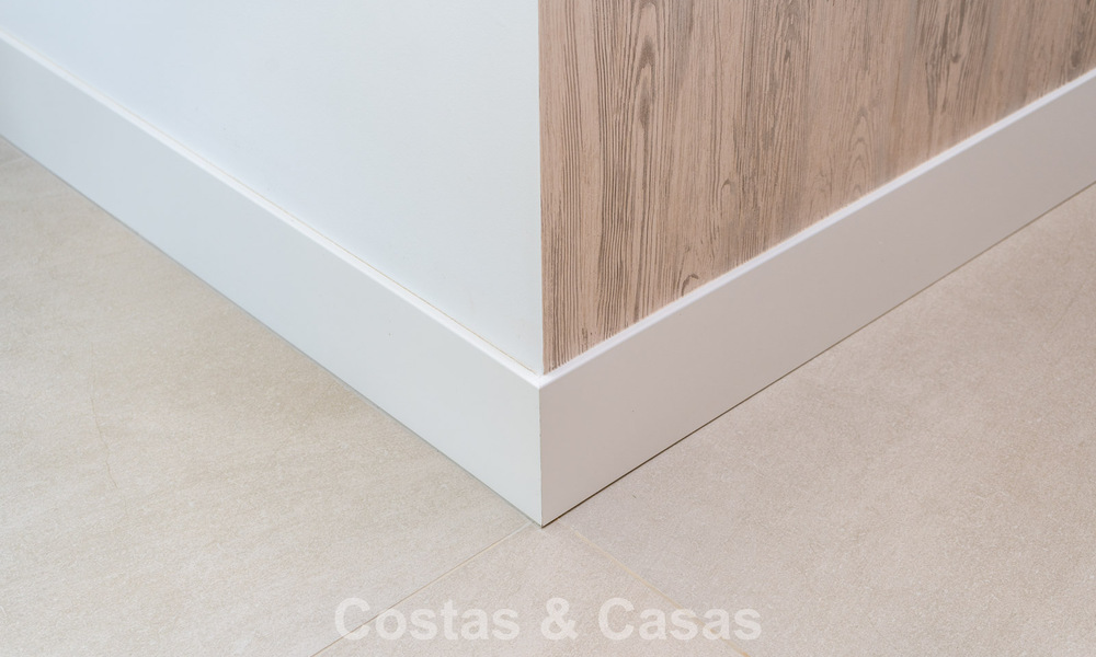 Exclusiva promoción de nuevos apartamentos en primera línea de golf en venta en San Roque, Costa del Sol 60288