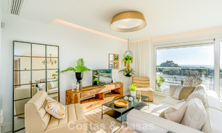 Exclusiva promoción de nuevos apartamentos en primera línea de golf en venta en San Roque, Costa del Sol 60314 