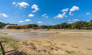 Exclusiva promoción de nuevos apartamentos en primera línea de golf en venta en San Roque, Costa del Sol 60360 