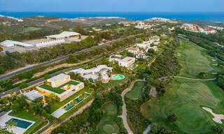 Villa majestuosa de diseño en venta en un campo de golf de 5 estrellas en la Costa del Sol 60127 