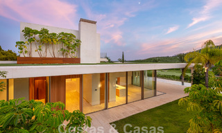 Villa majestuosa de diseño en venta en un campo de golf de 5 estrellas en la Costa del Sol 60132 