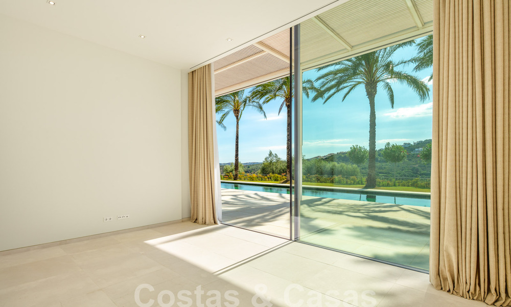 Sofisticada villa de lujo en venta junto a un galardonado campo de golf en la Costa del Sol 60150