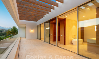 Impresionante villa de lujo de diseño en venta en un complejo de golf superior en la Costa del Sol 60162 