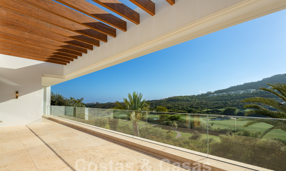 Impresionante villa de lujo de diseño en venta en un complejo de golf superior en la Costa del Sol 60180