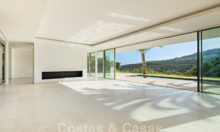 Impresionante villa de lujo de diseño en venta en un complejo de golf superior en la Costa del Sol 60183 
