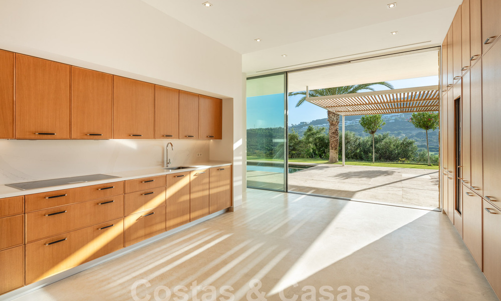 Impresionante villa de lujo de diseño en venta en un complejo de golf superior en la Costa del Sol 60185