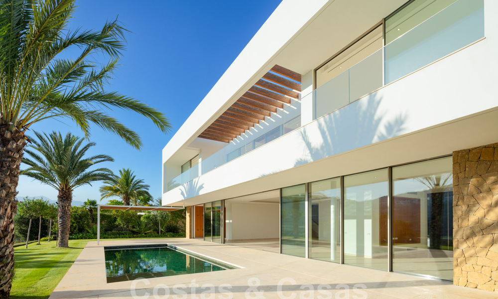 Impresionante villa de lujo de diseño en venta en un complejo de golf superior en la Costa del Sol 60188