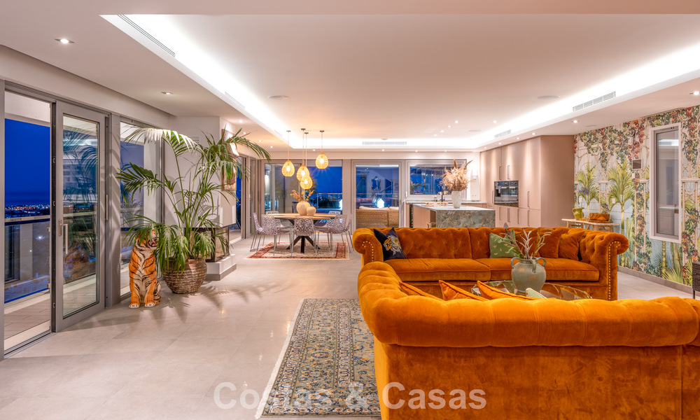 Sofisticada villa de lujo en venta en exclusivo resort de golf con vistas panorámicas en La Quinta, Marbella - Benahavis 60410