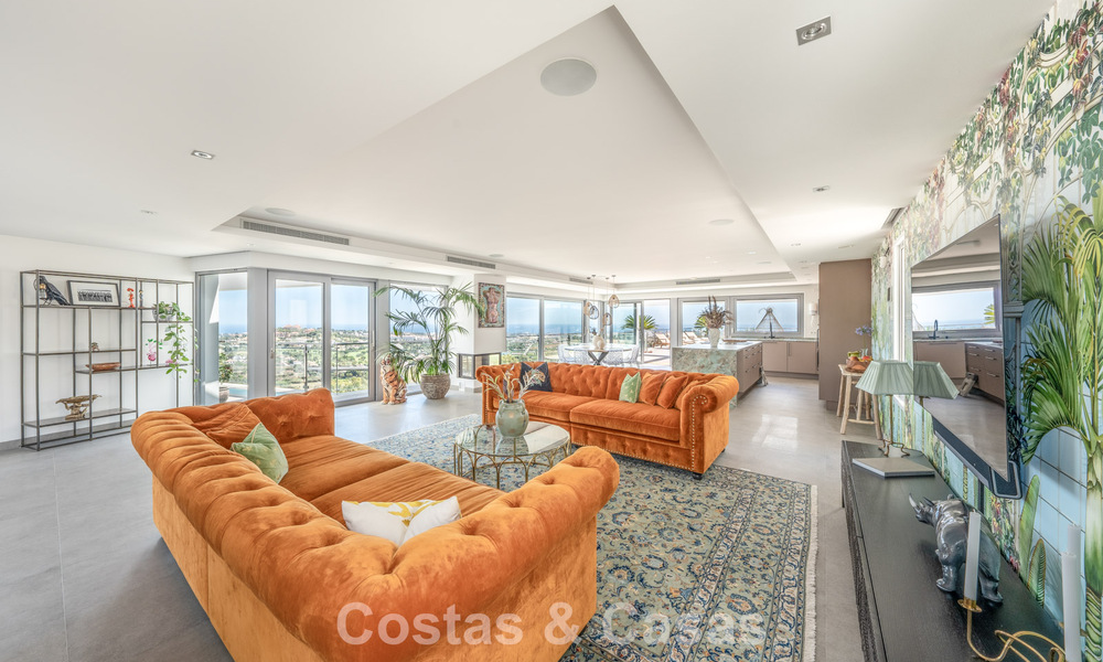 Sofisticada villa de lujo en venta en exclusivo resort de golf con vistas panorámicas en La Quinta, Marbella - Benahavis 60419
