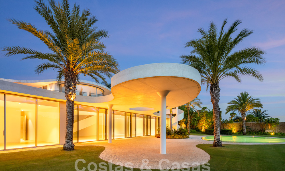 Extravagante villa de diseño en venta, en un destacado resort de golf de la Costa del Sol 60195