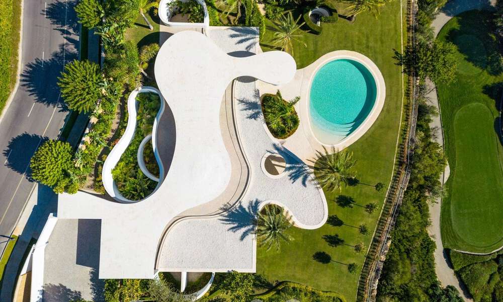 Extravagante villa de diseño en venta, en un destacado resort de golf de la Costa del Sol 60196