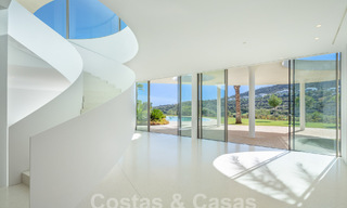 Extravagante villa de diseño en venta, en un destacado resort de golf de la Costa del Sol 60207 