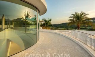 Extravagante villa de diseño en venta, en un destacado resort de golf de la Costa del Sol 60212 