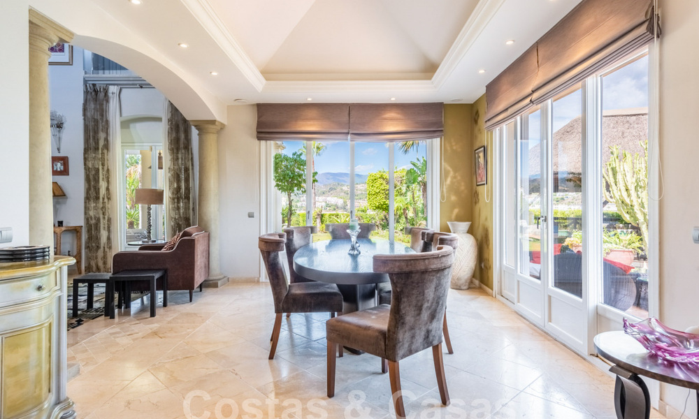 Villa de lujo de estilo andaluz en venta en las colinas de La Quinta, Benahavis - Marbella 60637