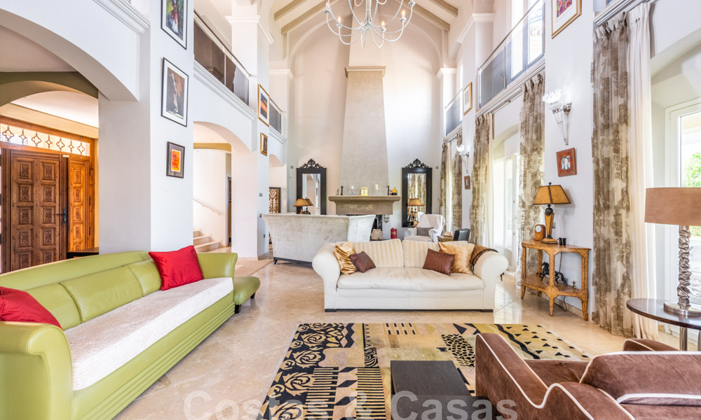 Villa de lujo de estilo andaluz en venta en las colinas de La Quinta, Benahavis - Marbella 60638