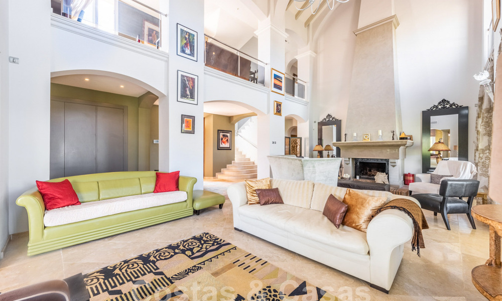 Villa de lujo de estilo andaluz en venta en las colinas de La Quinta, Benahavis - Marbella 60639