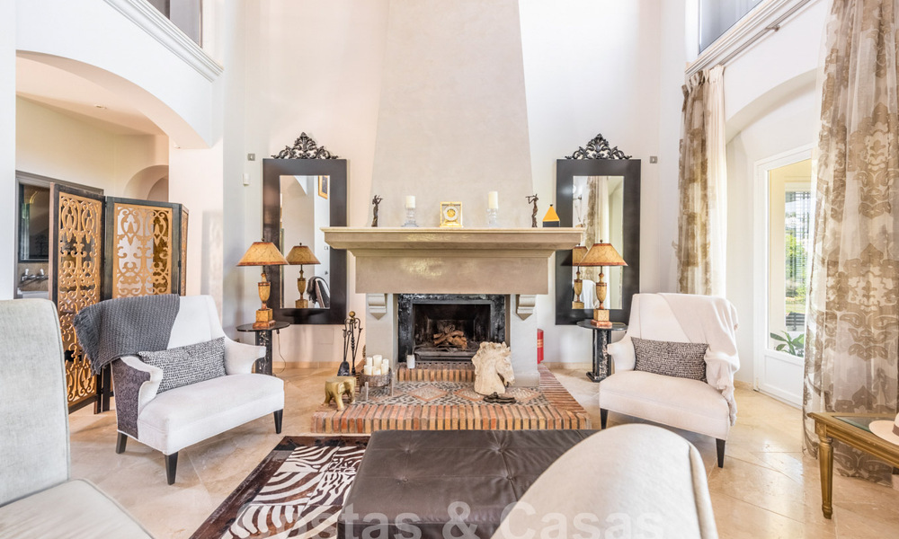 Villa de lujo de estilo andaluz en venta en las colinas de La Quinta, Benahavis - Marbella 60640