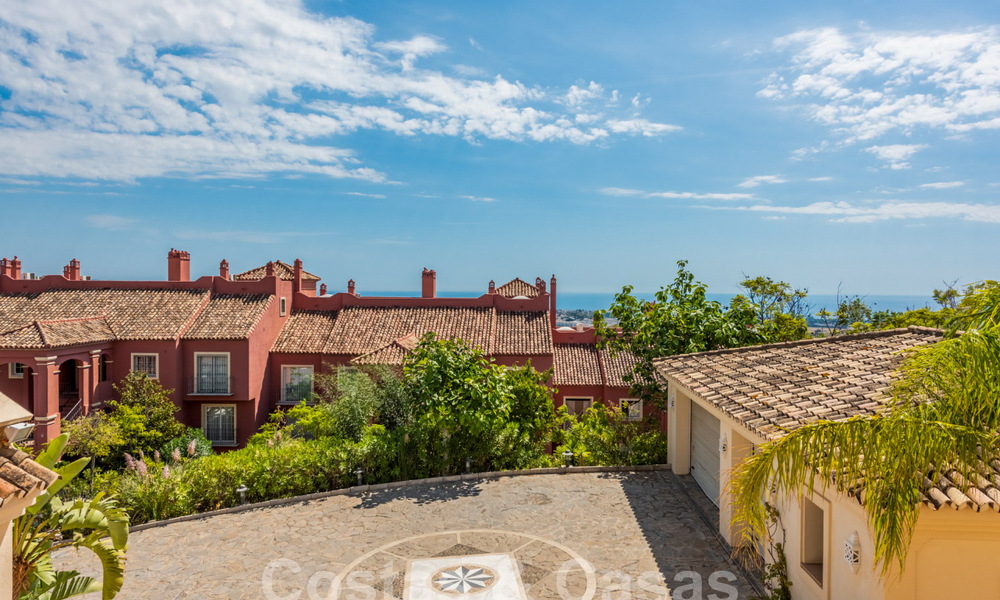 Villa de lujo de estilo andaluz en venta en las colinas de La Quinta, Benahavis - Marbella 60646