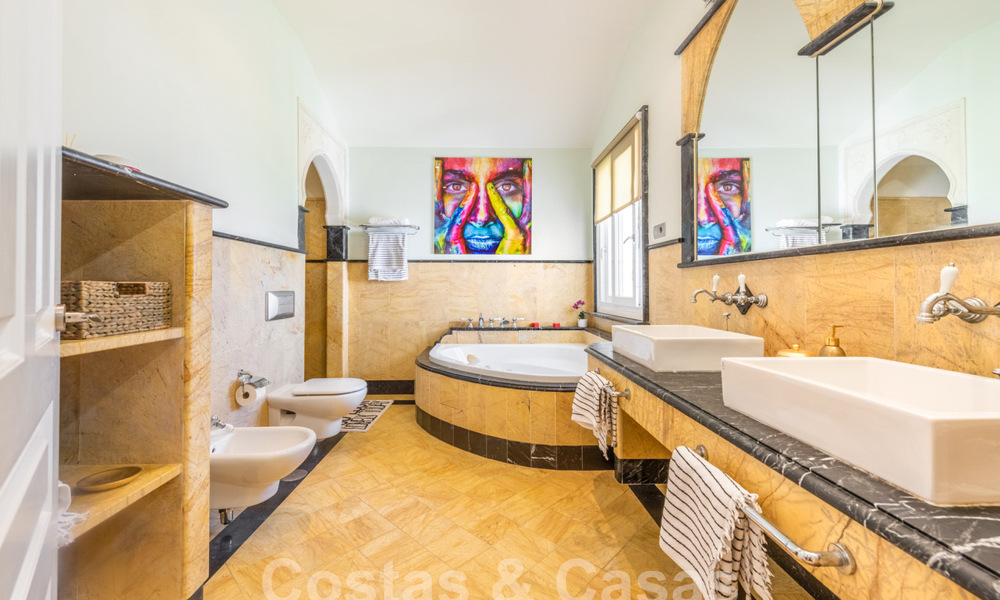 Villa de lujo de estilo andaluz en venta en las colinas de La Quinta, Benahavis - Marbella 60651
