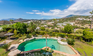 Villa de lujo de estilo andaluz en venta en las colinas de La Quinta, Benahavis - Marbella 60653 