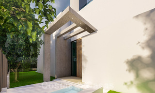 Nuevo proyecto con villa de lujo en venta, en zona residencial cerrada y segura a poca distancia de todos los servicios en Nueva Andalucia, Marbella 60852 