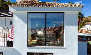 Villa de lujo en venta con diseño moderno-mediterráneo y vistas al mar en Nueva Andalucía, Marbella 60948 
