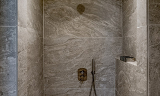 Villa de lujo en venta con diseño moderno-mediterráneo y vistas al mar en Nueva Andalucía, Marbella 60964 