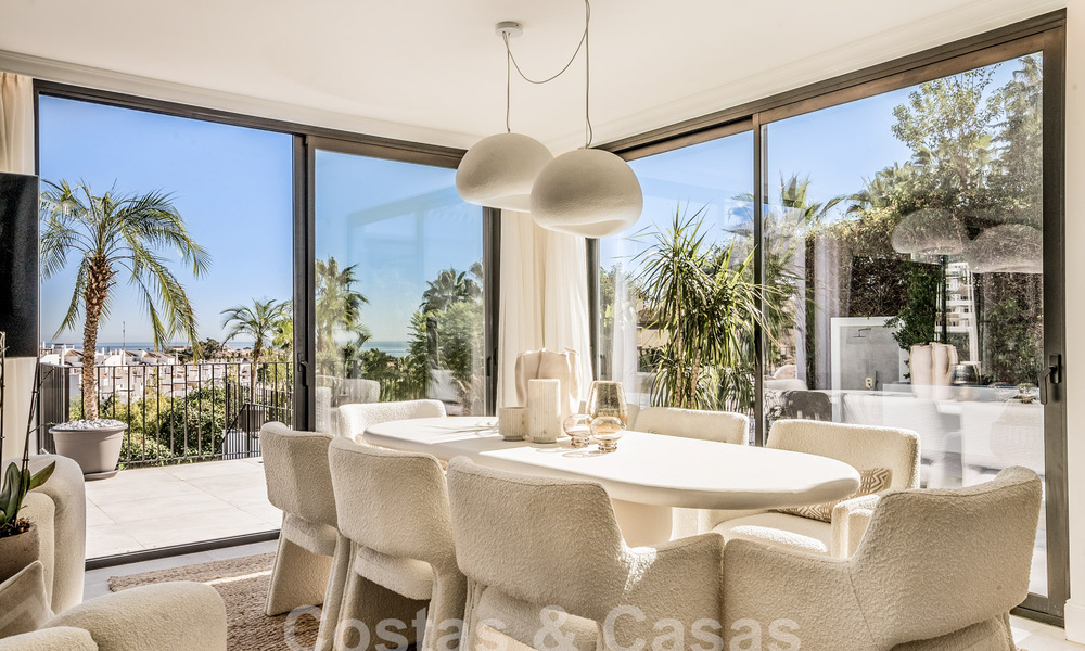 Villa de lujo en venta con diseño moderno-mediterráneo y vistas al mar en Nueva Andalucía, Marbella 60969