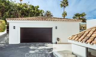 Villa de lujo en venta con diseño moderno-mediterráneo y vistas al mar en Nueva Andalucía, Marbella 60999 