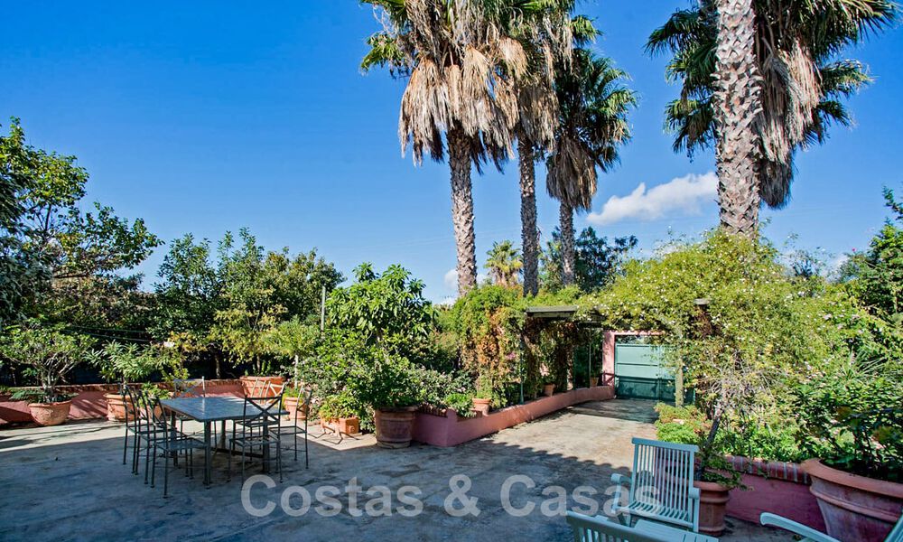 Finca con establos en venta a poca distancia del centro de Estepona, Costa del Sol 61054