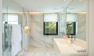 Espectacular villa de lujo en venta con vistas al mar en el valle del golf de Nueva Andalucía, Marbella 61080 