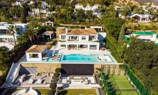 Espectacular villa de lujo en venta con vistas al mar en el valle del golf de Nueva Andalucía, Marbella 61091 