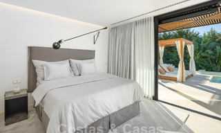 Se vende sofisticada villa de lujo lista para entrar a vivir en el valle del golf de Nueva Andalucia, Marbella 61319 