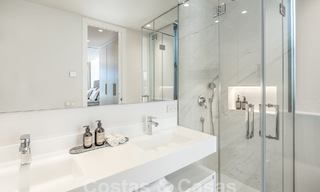 Se vende sofisticada villa de lujo lista para entrar a vivir en el valle del golf de Nueva Andalucia, Marbella 61320 