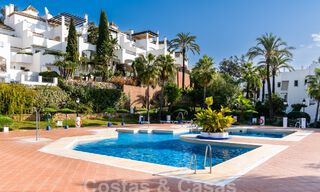 Lujosa casa adosada reformada en venta en una zona residencial preferida de la Milla de Oro de Marbella 61626 