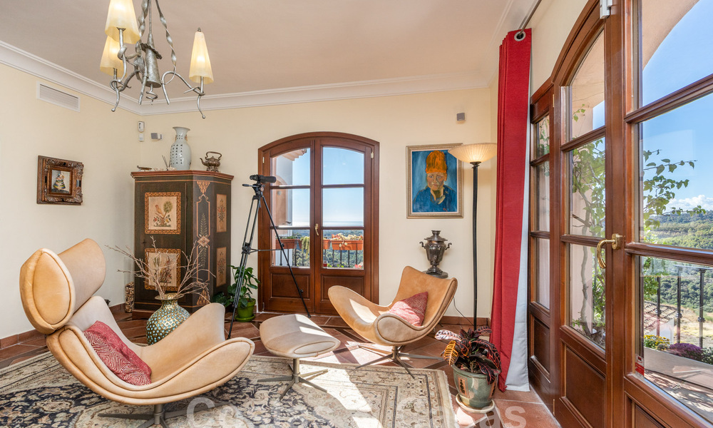 Encantadora casa adosada andaluza con vistas al mar en venta en las colinas de Marbella - Benahavis 61888