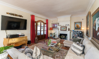 Encantadora casa adosada andaluza con vistas al mar en venta en las colinas de Marbella - Benahavis 61895 