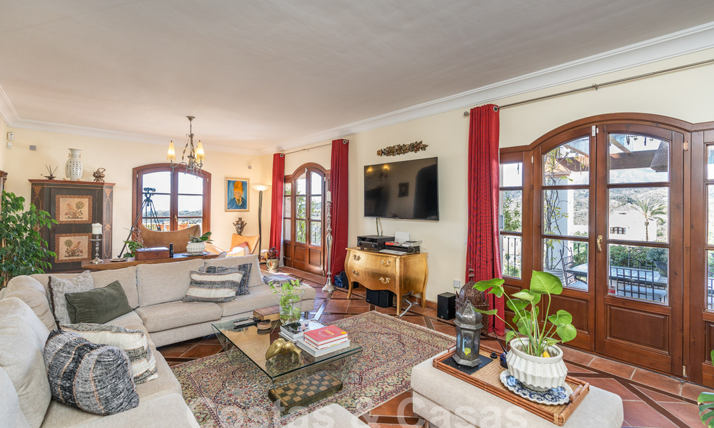 Encantadora casa adosada andaluza con vistas al mar en venta en las colinas de Marbella - Benahavis 61898