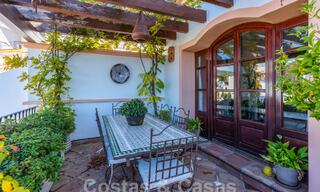 Encantadora casa adosada andaluza con vistas al mar en venta en las colinas de Marbella - Benahavis 61902 