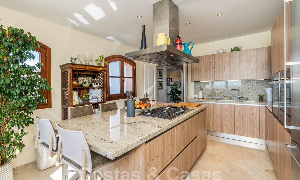 Encantadora casa adosada andaluza con vistas al mar en venta en las colinas de Marbella - Benahavis 61906