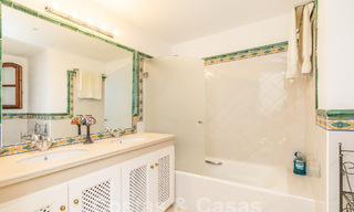 Encantadora casa adosada andaluza con vistas al mar en venta en las colinas de Marbella - Benahavis 61915 